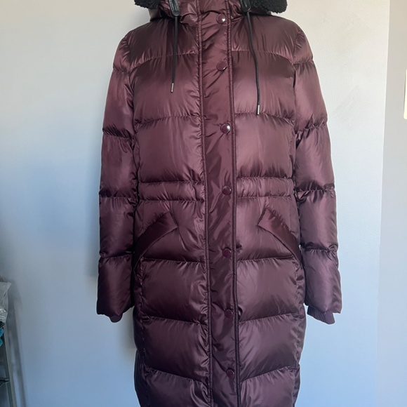 NWT Coach Quilted Long Puffer Coat Bordeaux Winter Jacket Maroon Faux Fur MEDIUM - Picture 2 of 14